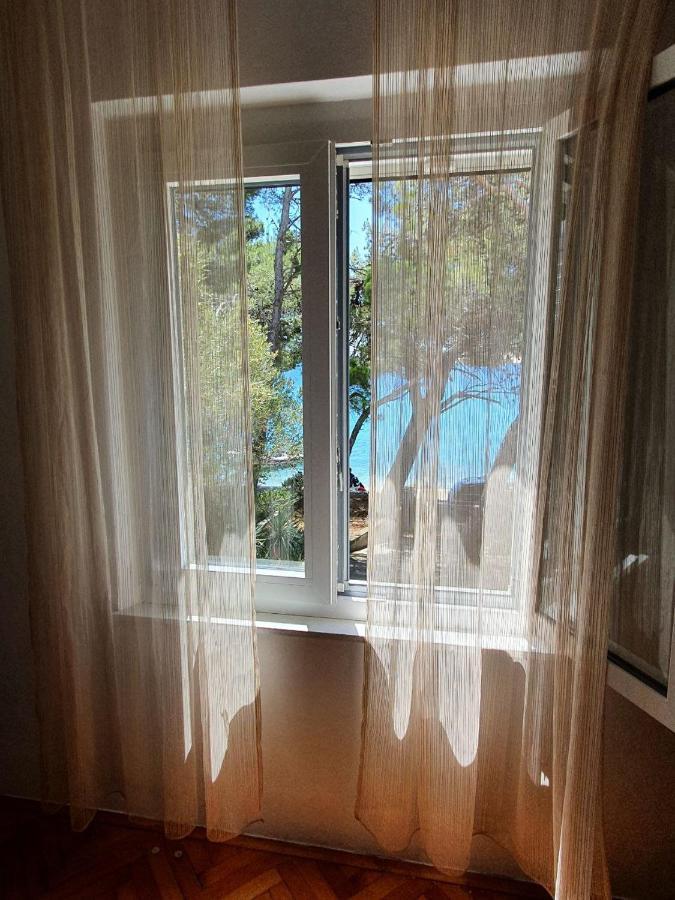 Sidus Maris, Spacious Seaside Apartment With Free Parking Martinšćica Buitenkant foto