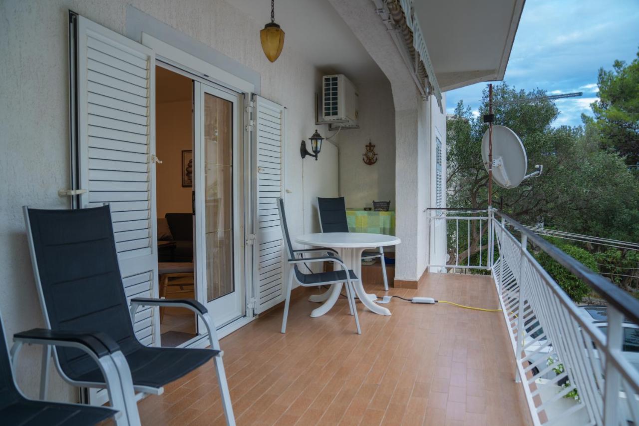 Sidus Maris, Spacious Seaside Apartment With Free Parking Martinšćica Buitenkant foto